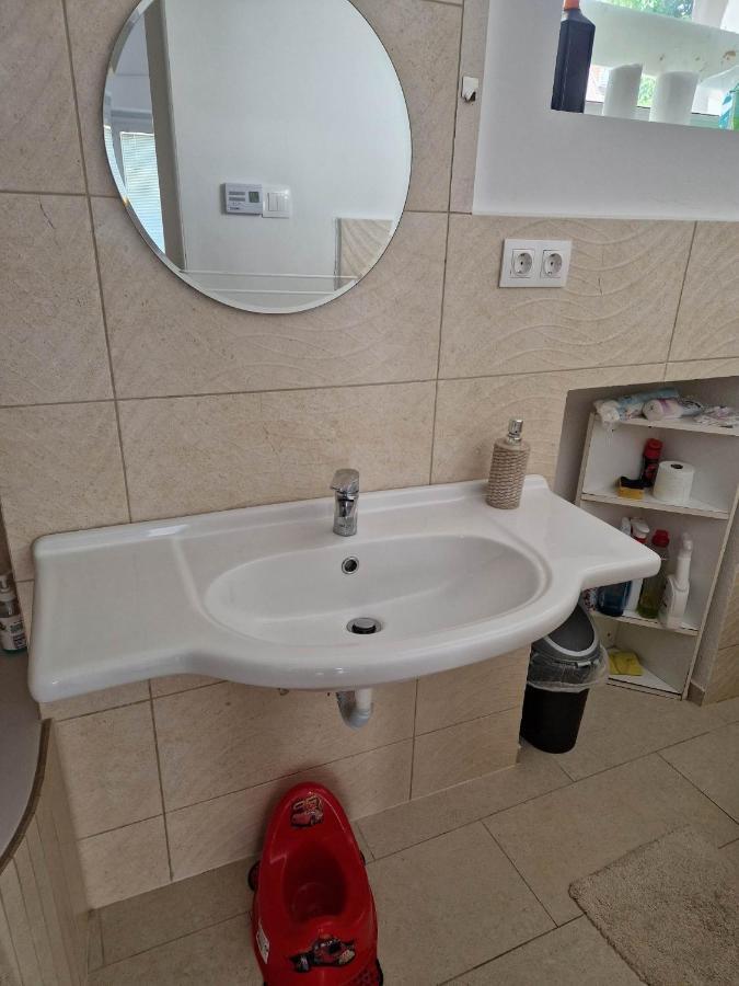 Tifani Apartman كيستاي المظهر الخارجي الصورة